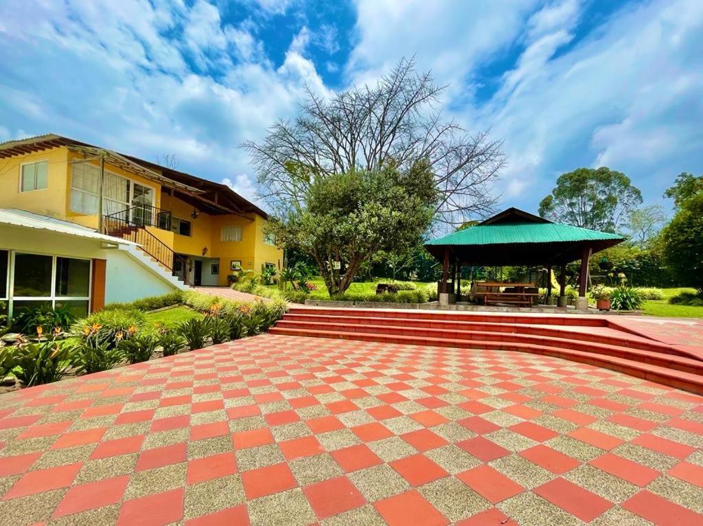 Finca Hotel La Ponderosa Rionegro Luaran gambar