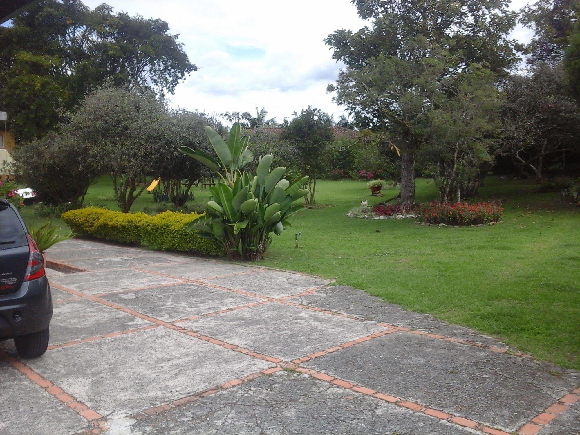 Finca Hotel La Ponderosa Rionegro Luaran gambar